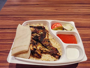 Signature Al Faham(qtr) + Arabic Rice+ Bread+ Salad+ Sauces Meal