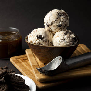 Oreo Caramel Fudge Ice Cream