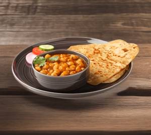 Lachha Paratha With Chana Masala