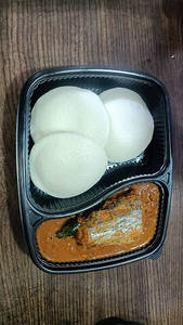 Idli With Fish Kulambu