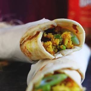Egg Bhurji Roll