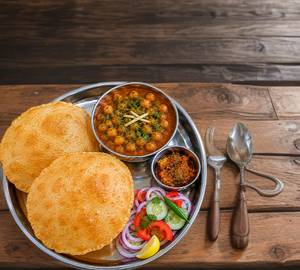 Chola Bhature No Raita