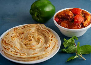 Wheat Paratha With Chicken Pepper Masala