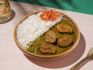 Steam Rice with Palak Soya Chaap