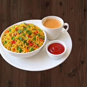 Veg maggi and chai  [regular, 1 cup]