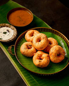 Medhu Vadai