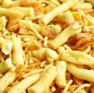 Farsan [500 grams, serves 8]