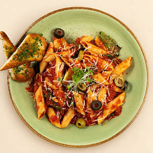 Chicken Pasta All Arrabiata