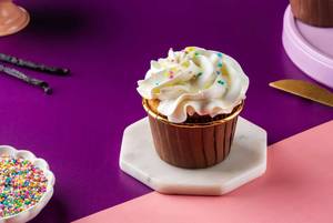 Vanilla cupcake