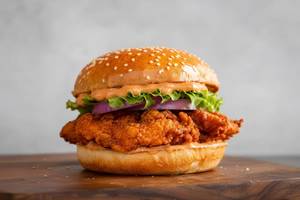 Peri Peri Crunchy Chicken Burger
