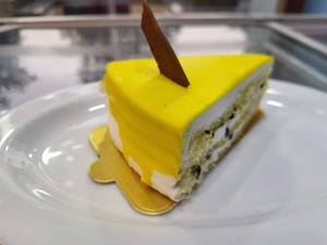 Pineapple pastry
