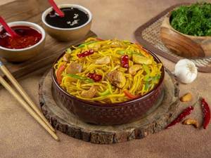 Chicken Singapore Noodles  