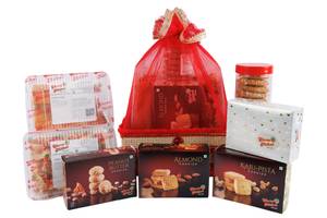 Hibiscus Hamper