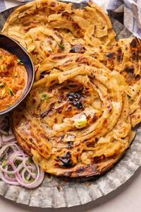 Half Butter Gravy + 2 Laccha Paratha