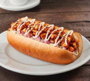 Peri Peri Paneer Hot Dog Sandwich