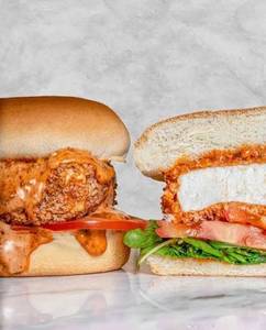Paneer Spicy Burger