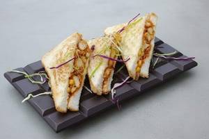 Chicken Cheese Grilled Sandwich
