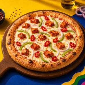 Peri Peri Chicken Cheesy Mania Pizza.