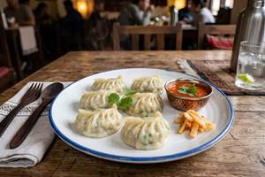 Momos
