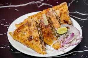 Paneer Mughlai Paratha
