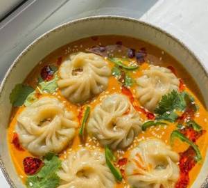 Veg Jhol Momo