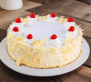 Alpine White Forest Cake [1Kg+500G]