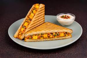 Tandoori Paneer Sandwich