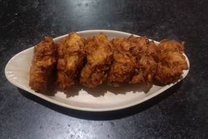 Onion Pakora [6 Pieces]