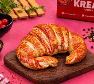 Creamy Butter Chicken Croissant