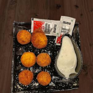 Chicken cheese balls [6 pieces]