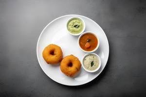 Medu vada [2 pieces]