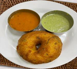 Single Medu Vada Sambar