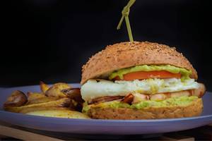Omelette Burger