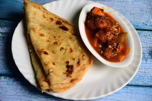 Paratha with Chilli Chicken