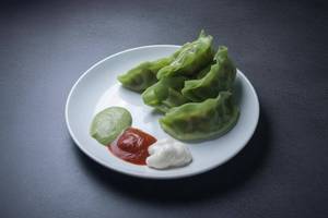 Veg Momos (5 Pieces)