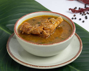 Aattu Kaal Soup