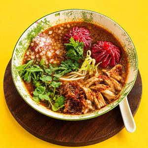 Chicken Tangra Thupka (served With Momos)