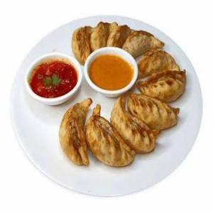 Sn-Fried Chicken Tikka Momos [8 pieces]