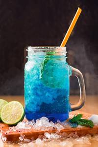 Blue curacao mojito (500ml)