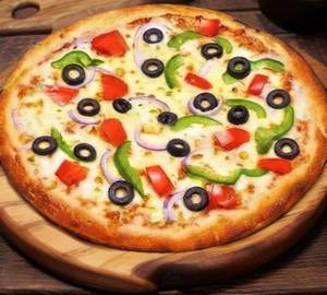 Veggie Supreme Pizza (Regular)