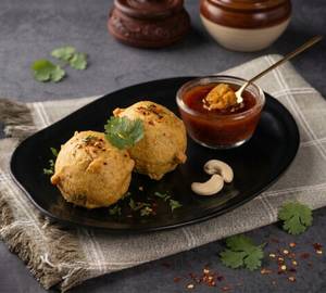 Aloo Vada - 2 Pcs (With Imli Chutney)
