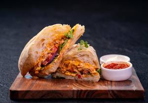 Smoked Tandoori Chicken Sandwich