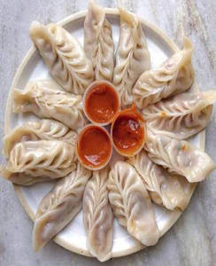Sn-Steamed Chicken Tikka Momos [8 pieces] 229