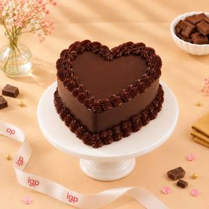 Decadent Heart Chocolate Truffle Bento Cake (300 g)