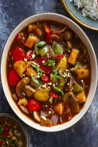 Veg Fiery Hot Garlic Fusion (250 Kcal)