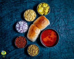 Kolhapuri Misal Pav