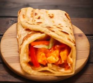 Tandoori paneer roll