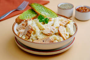 Alfredo Pasta - Chicken & Cheese