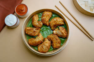 Fried Chicken Momos [8 Pieces]