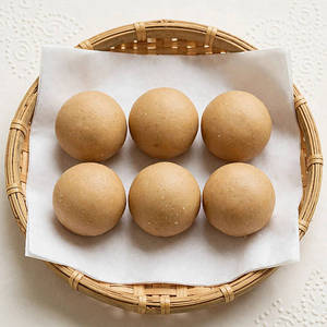 Kobbari Kova Laddu